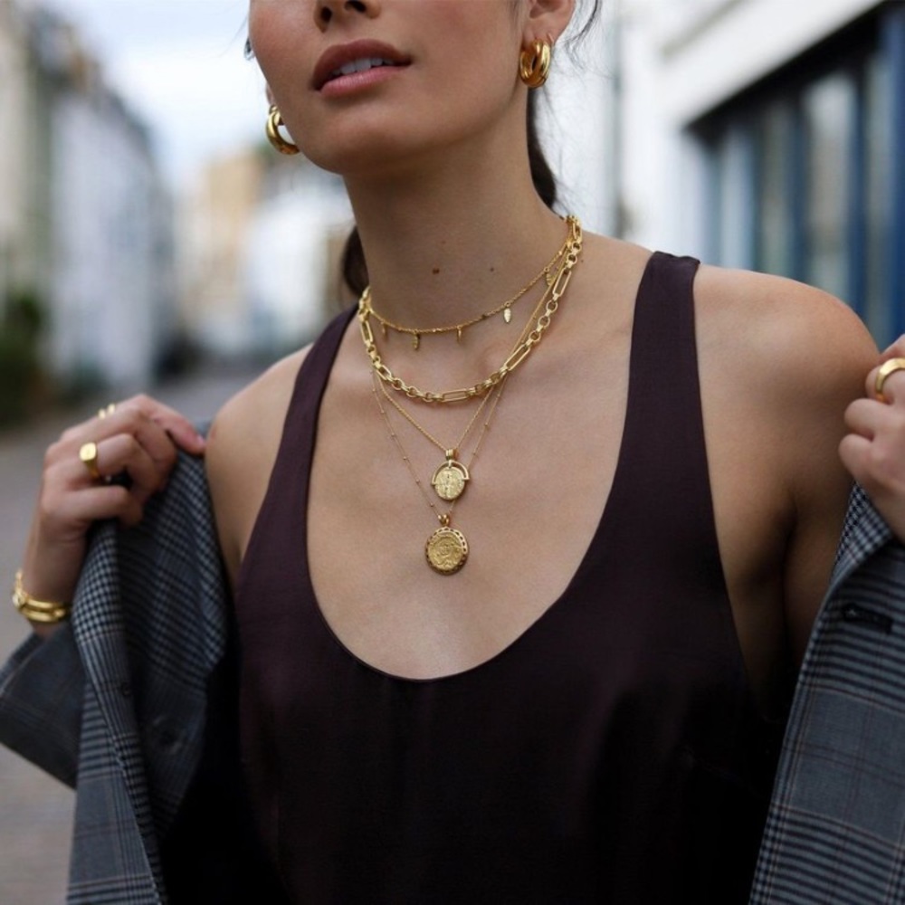 Gold layering Necklace
